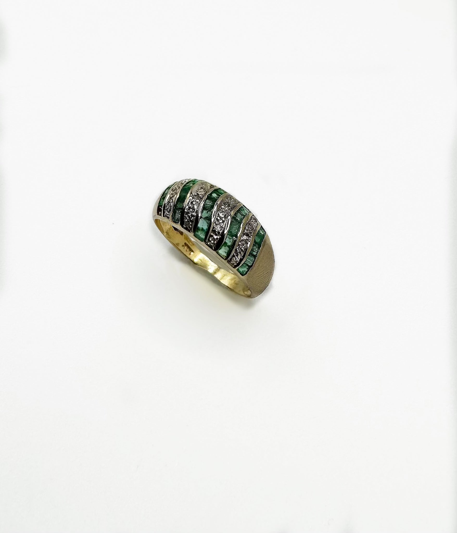 Emerald Diamond Swirl Ring